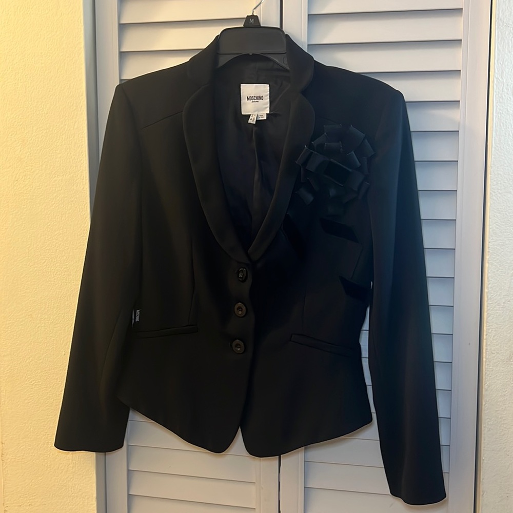 Moschino black blazer
